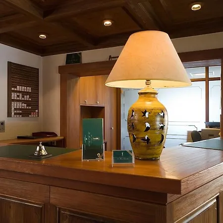 Hotel-restaurant Le Mont Paisible, 3* Crans-Montana