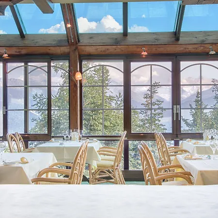 Отель Hotel-restaurant Le Mont Paisible, 3*