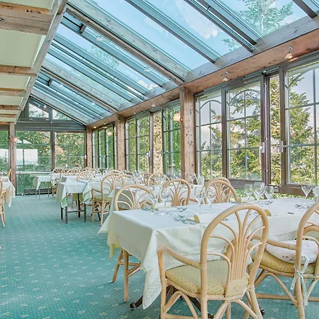 Hotel-restaurant Le Mont Paisible, 3*