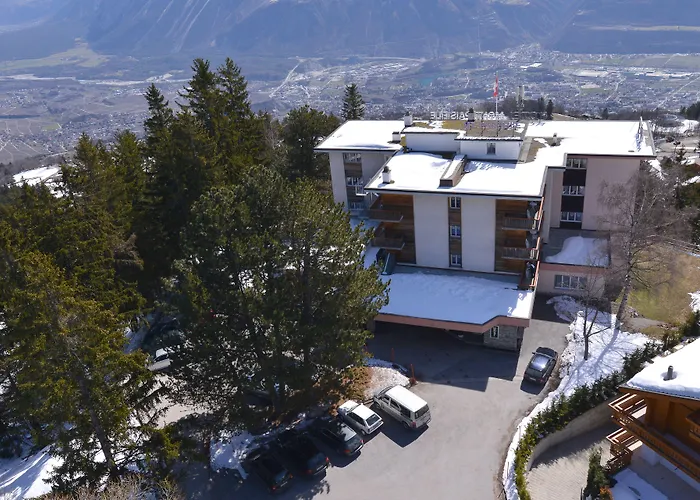 Hotel-restaurant Le Mont Paisible, 3* Crans-Montana