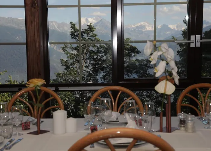 Hotell Hotel-restaurant Le Mont Paisible, 3*